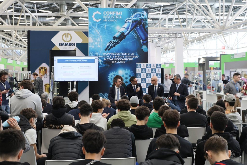 MECSPEBO25-14-1024x683-1 (2)